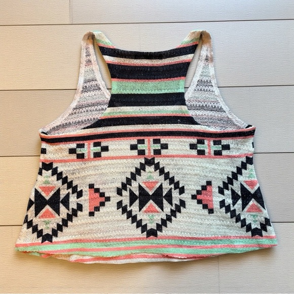 Forever 21 Aztec Print Knit Racerback Crop Tank Top – Size Small - Picture 2 of 8